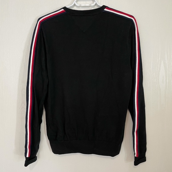 BRAND NEW Tommy hilfiger crewneck sweater - Picture 3 of 3